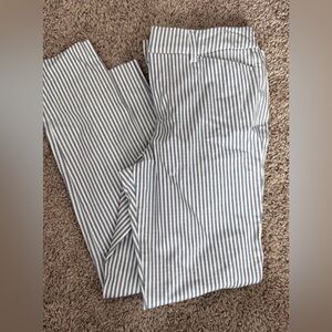 Old Navy High Rise Pixie Pants